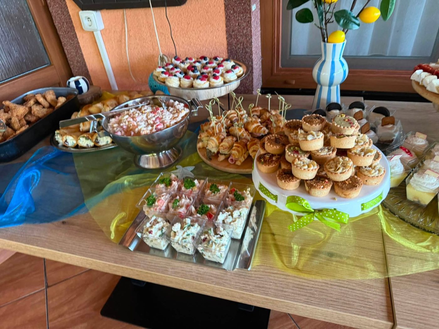 Restaurace U Prátů - interiér a stolování